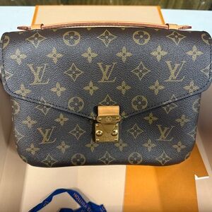 Louis Vuitton Monogram Crossbody Bag in Brown and Gold